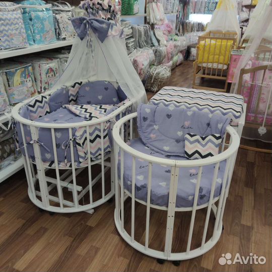 Набор в детскую кроватку