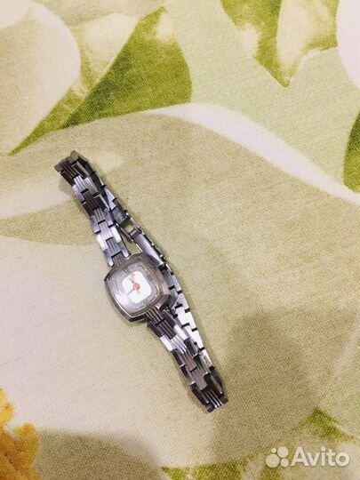 Часы заря 17 камней - женские