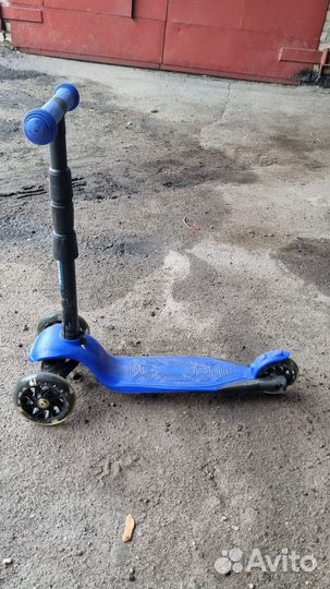 Самокат детский трехколесный бу
