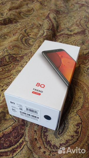 BQ 5560L Trend, 8 ГБ