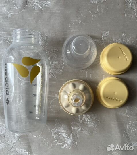 Medela Бутылочка со смартсоской Calma