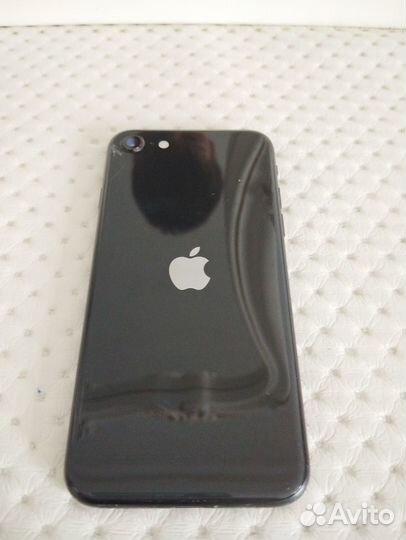 iPhone SE (2022), 64 ГБ