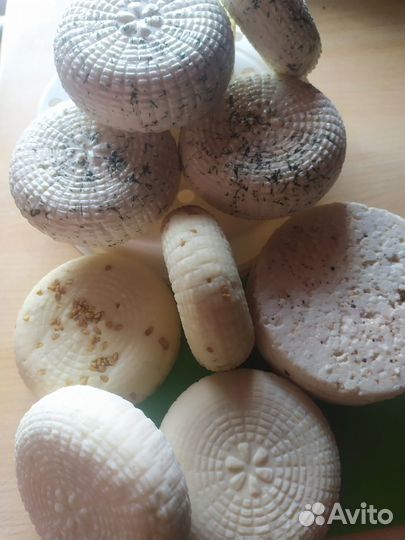 Молоко козье, коровье