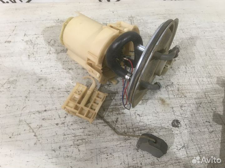 Топливный насос Opel Vectra B седан X16XEL 1.6