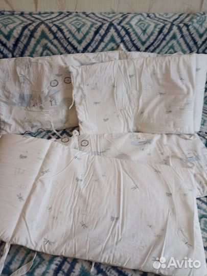 Бортики в детскую кроватку