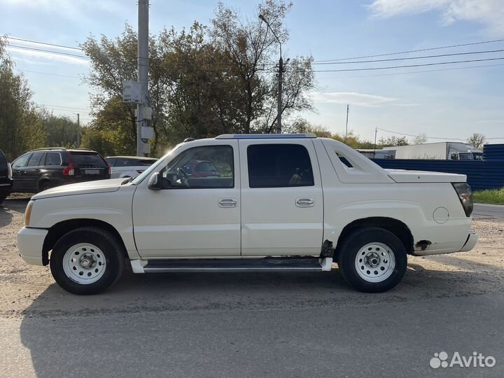Cadillac Escalade 6 AT, 2003, 400 000 км
