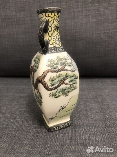 Ваза фарфоровая Китай