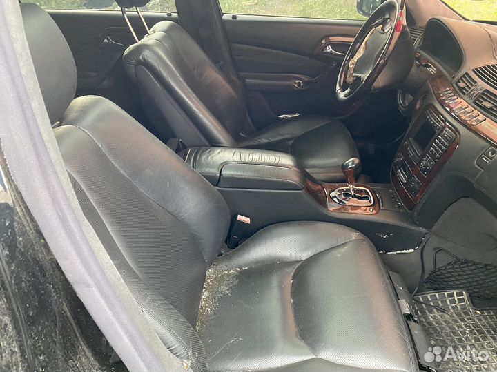 Авто разбор mercedes 220