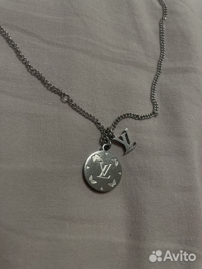 Louis vuitton подвеска