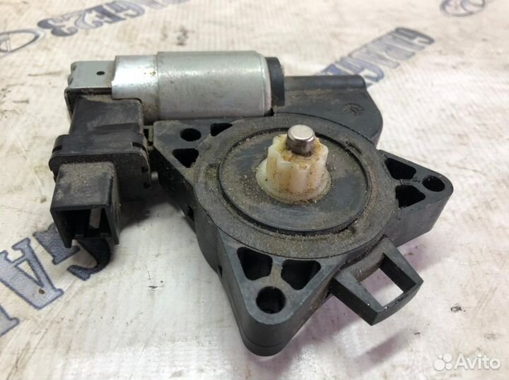 Моторчик стеклоподъёмника mazda 6 gg