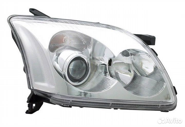 Фара правая Toyota Avensis (2003-2005)