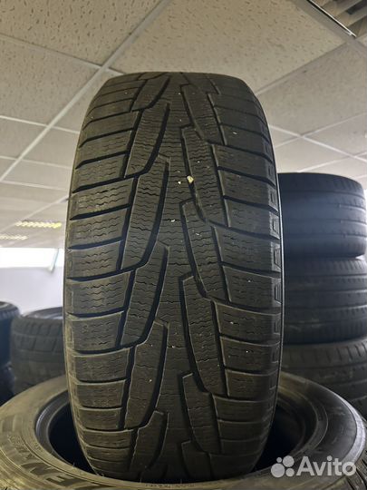 Kumho I'Zen KW31 235/55 R18 104R