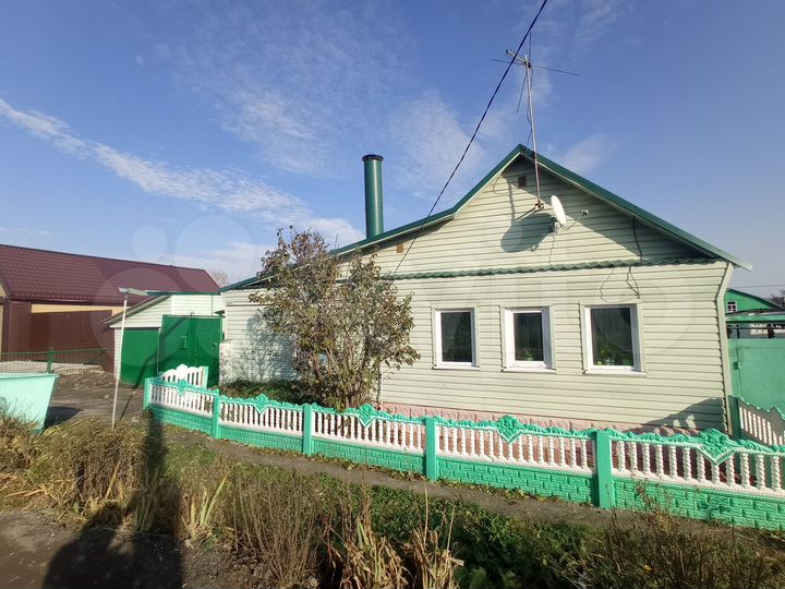 Дом 64 м² на участке 1 сот.