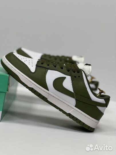 Nike Dunk Low Medium Olive