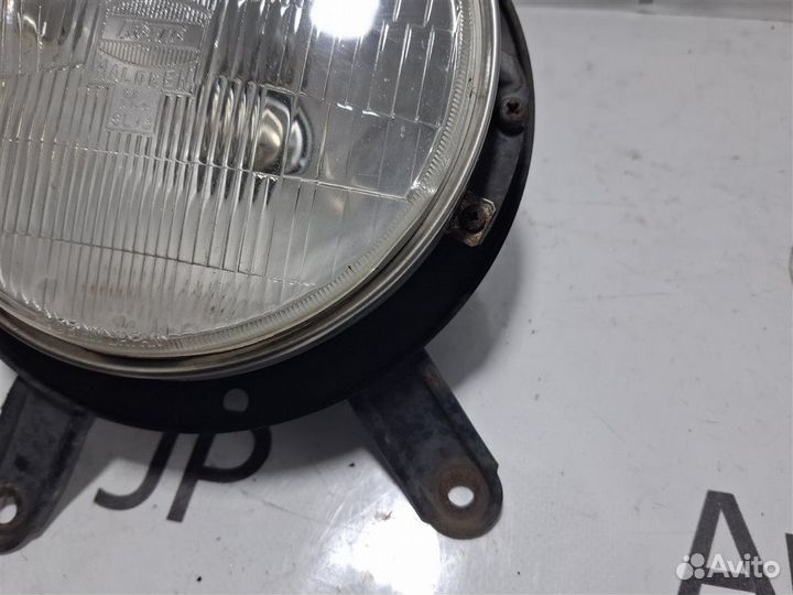 Фара передняя Nissan Safari vrgy60 TD42 1990