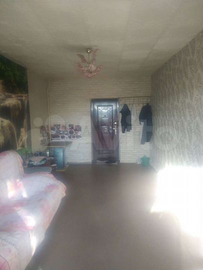 Комната 17 м² в > 9-к., 4/4 эт.