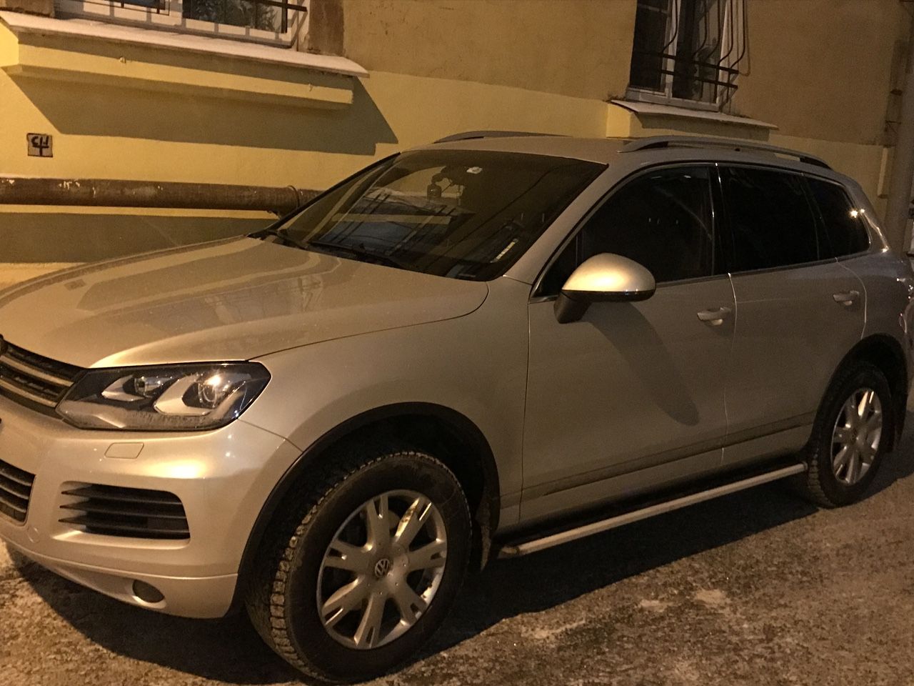 Volkswagen Touareg: фото владельца