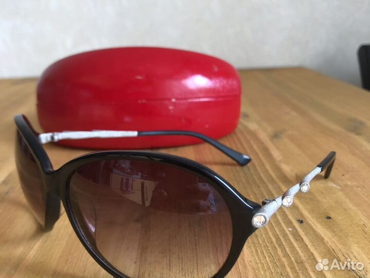 Солнцезащитные очки женские