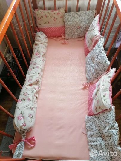 Детская кроватка