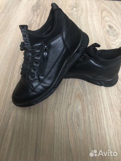 Ботинки осенние 36 размер