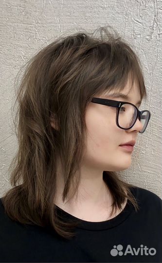 Стилист по стрижкам.Женские, мужские стрижки