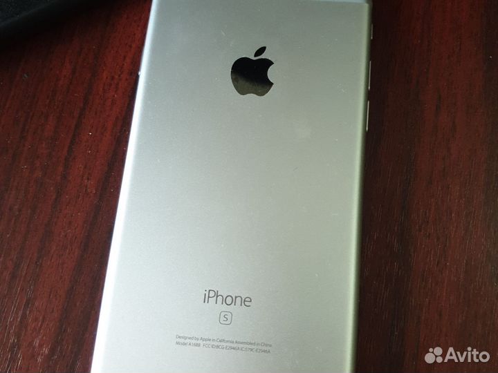 iPhone 6S, 16 ГБ