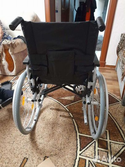 Инвалидная коляска новая