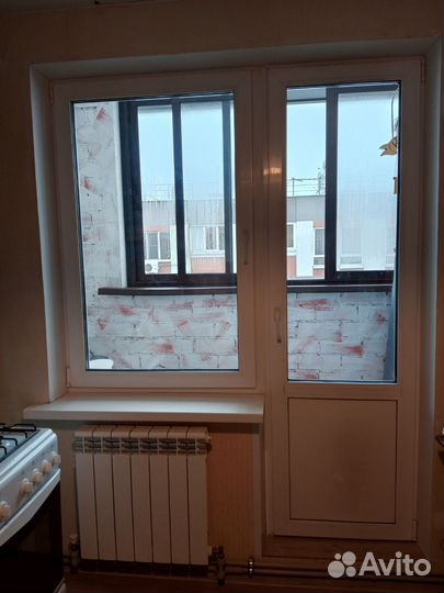 Балконный блок с дверью б/у