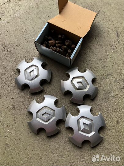 Petlas Snow Master W651 215/65 R16 T