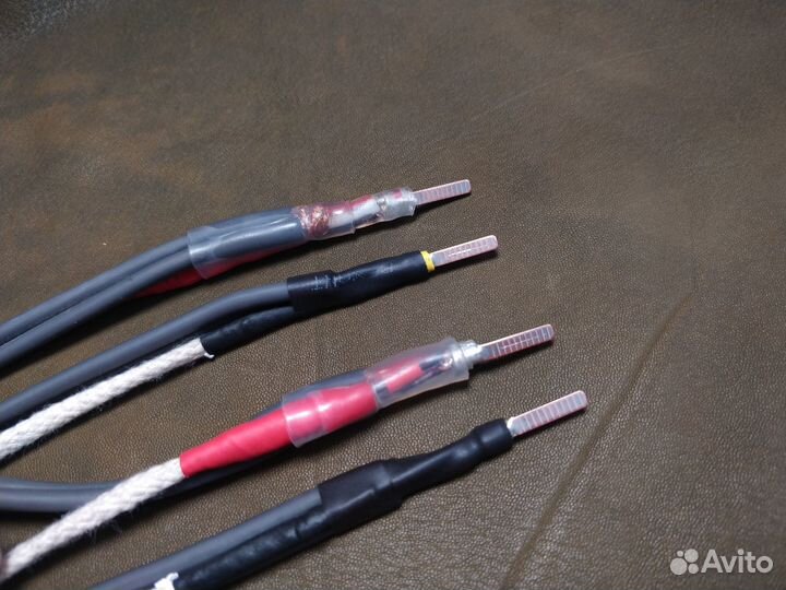 Клемма плоская для винтажной аудиоаппаратуры