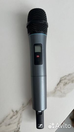 Микрофон Sennheiser XSW e835