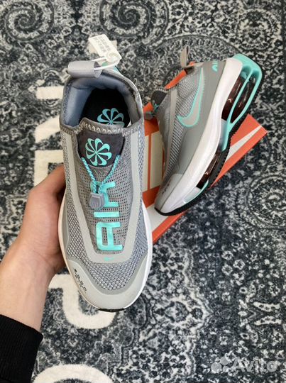 Кроссовки Nike Zoom Double Stacked