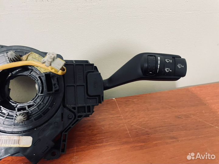Подрулевой переключатель в сборе Ford Focus 2