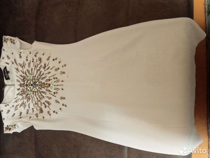 Шикарное вечернее платье