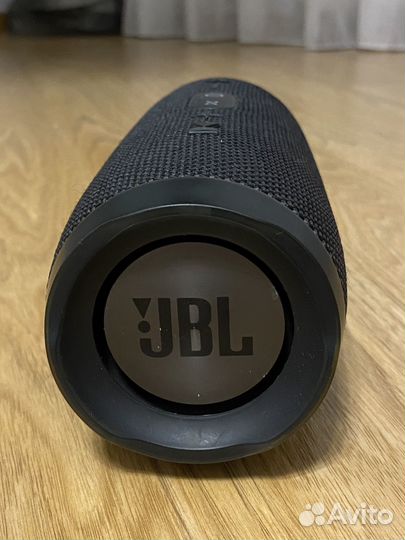 Колонка jbl charge 3