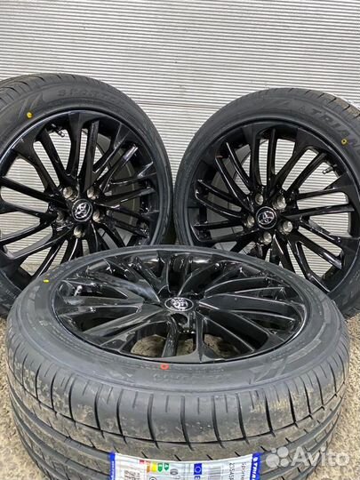 Колеса Toyota Camry в сборе. 235 45 R18