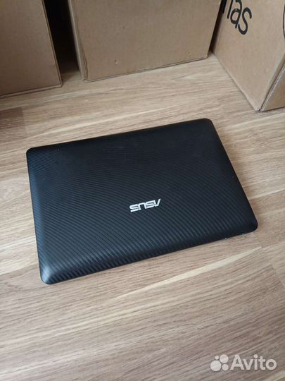 Нетбук Asus