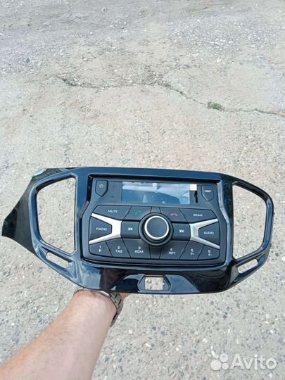 Автомобили магнитола Веста