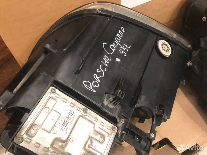 Фара правая porsche cayenne 955 Ксенон