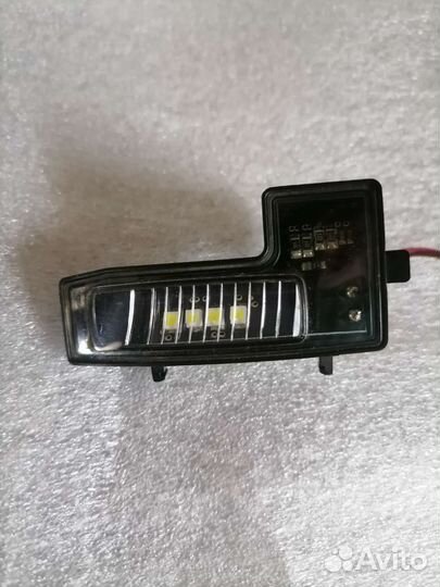 Деодная подсветка левого зеркала mercedes W 166