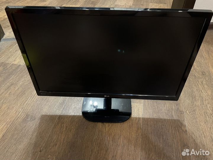 Монитор LG 23