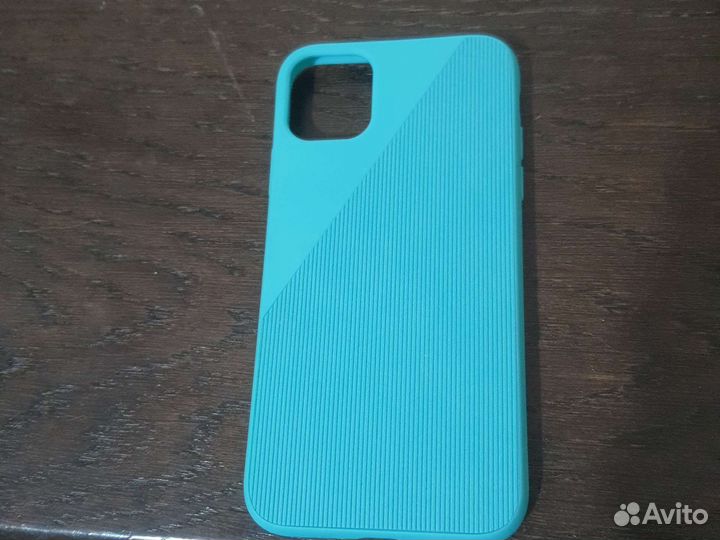 Силиконовый чехол на iPhone 11