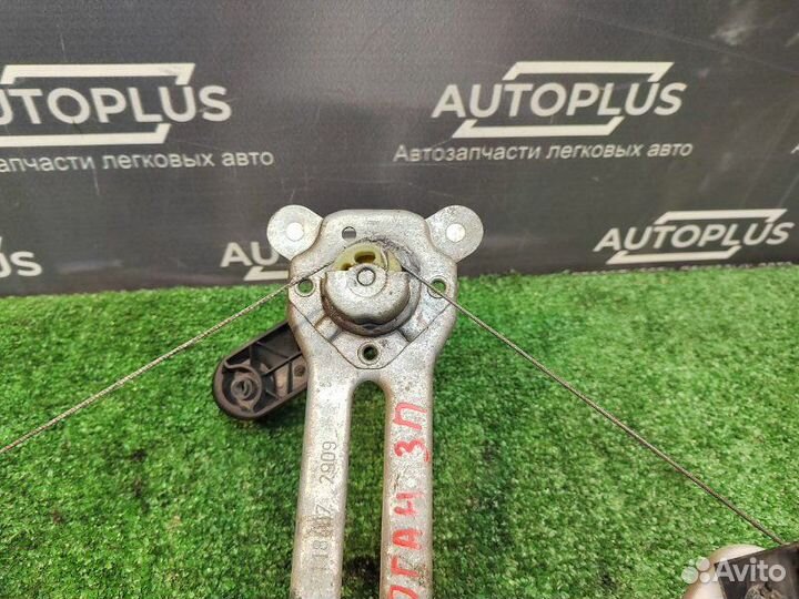 Стеклоподъемник задний правый Renault Logan