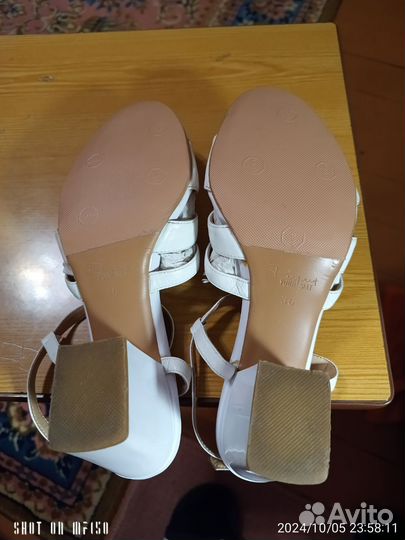 Босоножки женские 36 размер бу