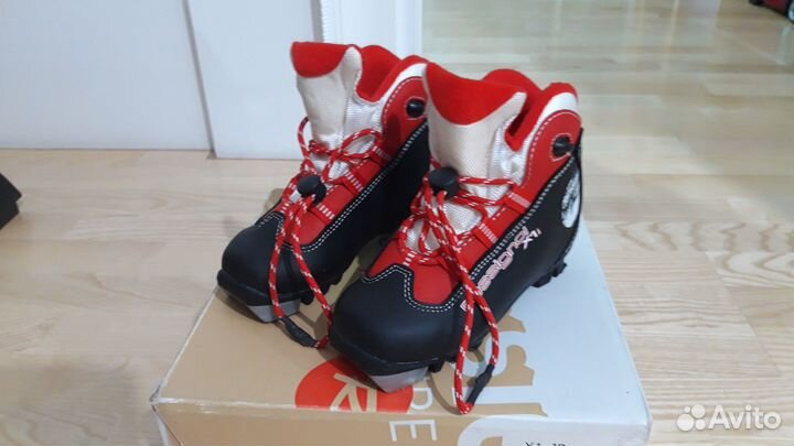 Лыжные ботинки rossignol