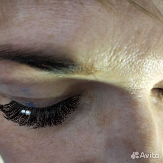 Наращивание ресниц на дому