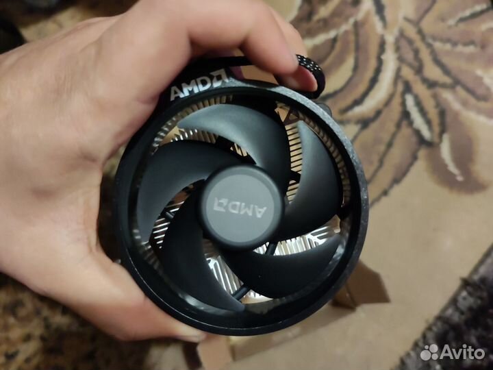Боксовый кулер amd