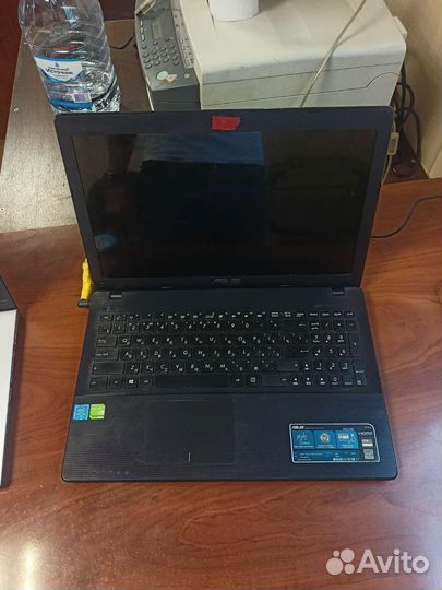 Продается ноутбук Asus X552M