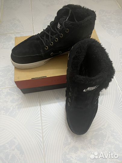 Ботинки nike