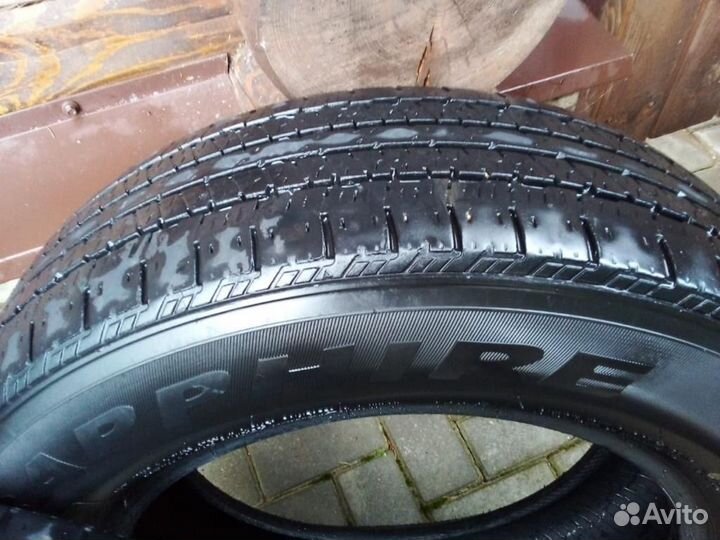 Triangle PL01 235/65 R17